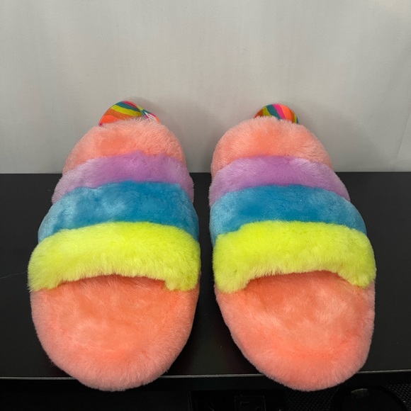 UGG Women's  Fluff Yeah Slippers Size 6 Peach Bliss 💕✨ - Picture 4 of 5